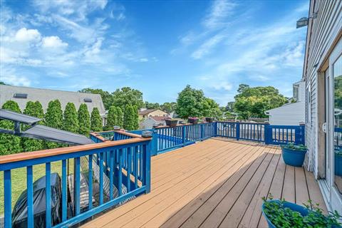 Deck