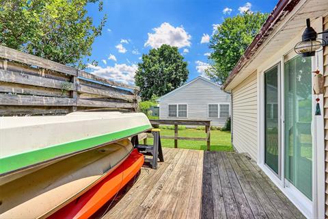 Deck