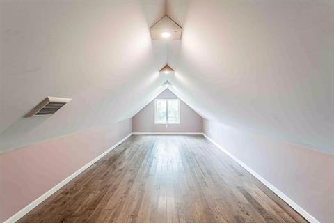 Bonus Room