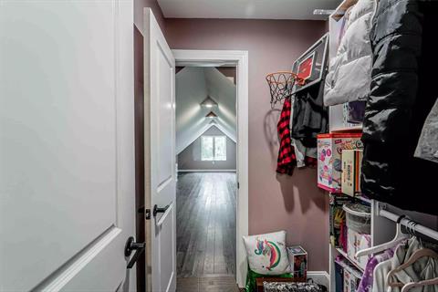 Closet