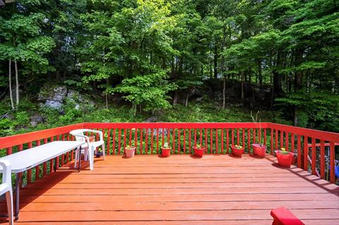 Deck