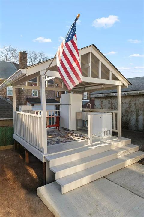 Deck