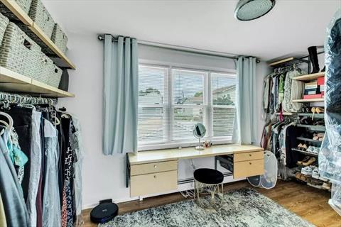 Closet