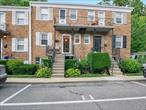 Bronxville PO/Yonkers - OPPORTUNITY KNOCKS!!!! 3BR, 1 1/2Bath Duplex 3Bedroom Townhouse in Greentree Condominiums!!!  Bring your imagination to this well priced home needing some TLC............Great neighborhood with train, shops, restaurants close by..........WILL NOT LAST!!!