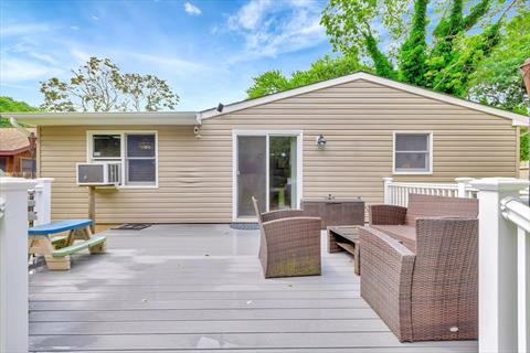 Deck