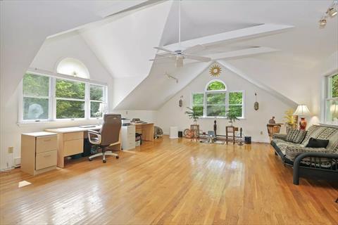 Bonus Room