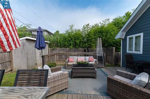 Deck