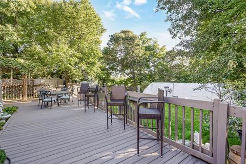 Deck