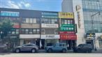 Flushing Prime Location, Legal 5 income producing property, stable tenants. High rental income, starting collecting rent right after closing. Nearby downtown Flushing busy commercial area, huge foot traffic. Great for investment for owner user.