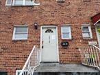 2 Story with 6 rooms 4 beds and 1 bath located in Queens with Queens 29 schools. Close to shopping, transportation and major roadways