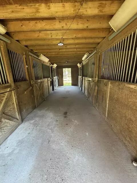 Stable