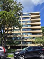Large 2 bedroom with lots of windows located in desirable Le Havre. Bring you vision! This bright airy coop is full of potential and ready for your personal touch.