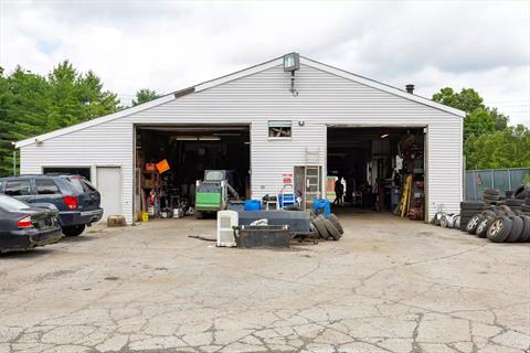 Garage