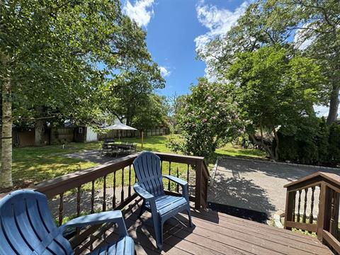 Deck