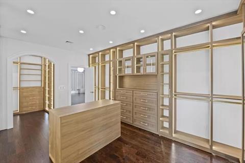 Closet