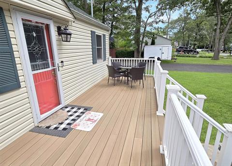 Deck