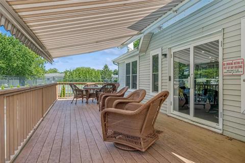 Deck