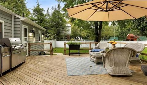 Deck
