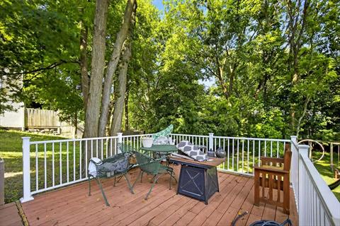 Deck