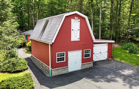 Barn