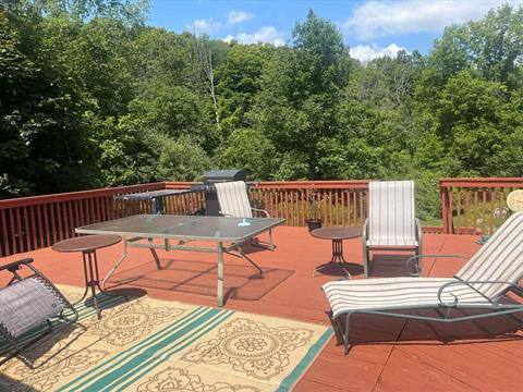 Deck