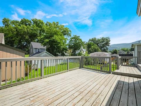 Deck