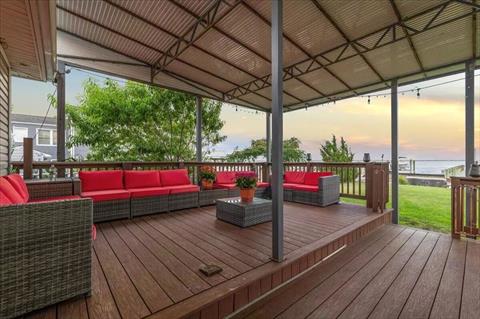 Deck