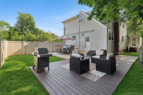 Deck