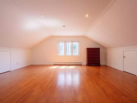 Bonus Room