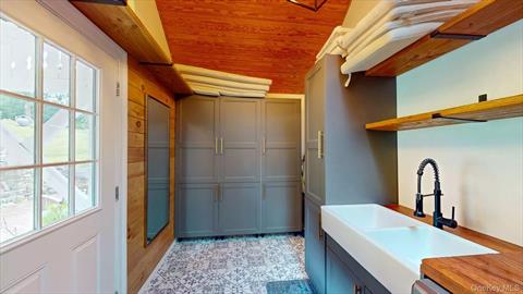 Mud Room