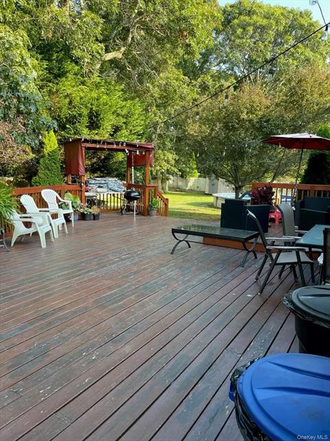 Deck