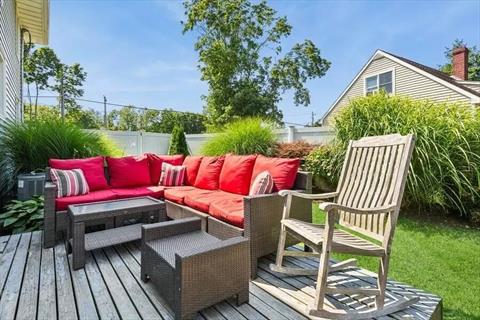 Deck