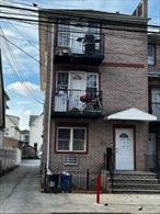 Legal 3 dwelling, brick house in heart of S.Richmond Hill. Prime location.