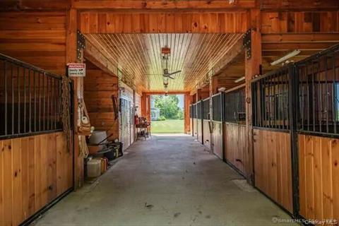 Stable