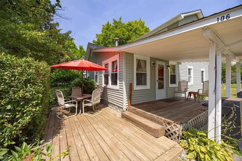 Deck