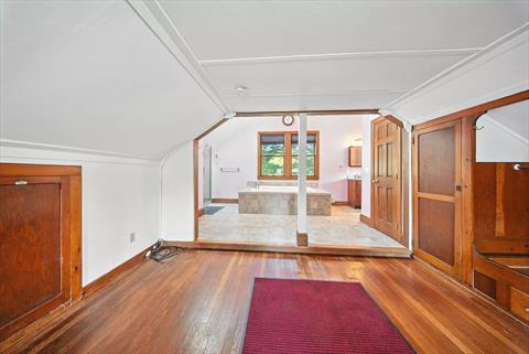 Bonus Room