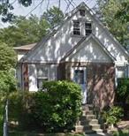 A Beautiful House In Prime Residential Area, 3 Bedrooms, 3 Bath, Kitchen, Living & Dining, Pvt Driveway, Basement, Rental Potential, Low Taxes, Building Size: 1, 176 Prime Location, Shops, Malls, Restaurants & Schools Are Easily Accessible and Much More., Additional information: Appearance:Excellent