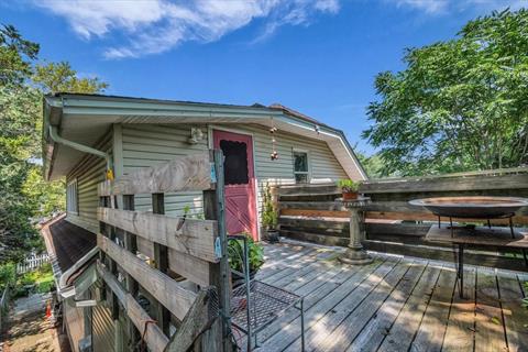 Deck
