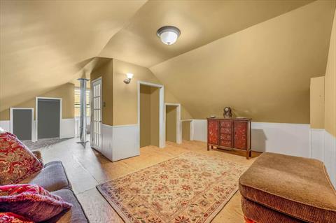 Bonus Room