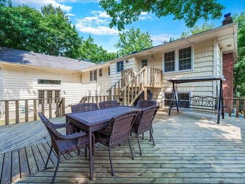 Deck