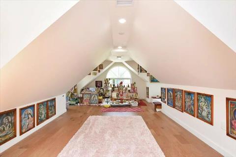 Bonus Room