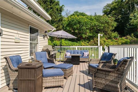 Deck