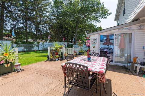 Deck