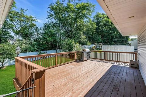 Deck