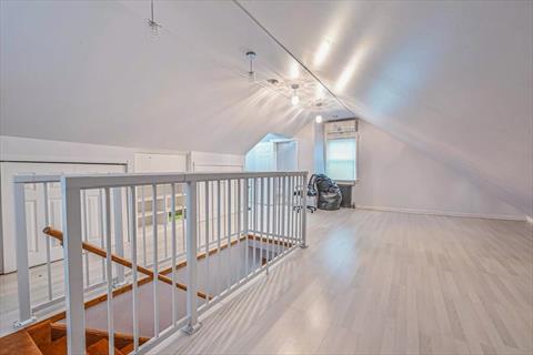 Bonus Room