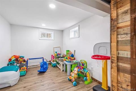 Bonus Room