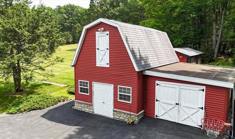Barn