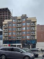 Newly renovation Condo building top quality construction material, stainless steel appliance with granite countertop. central flushing condo with tax abatement, North facing for maximum sunlight, superb skyline view, common area laundry room, low maintenance, next door to the popular supermarket, walking distance to subway, easy access to commercial streets and banking sector, valet parking available, top tier purchasing choice.,
