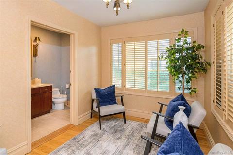 Sitting Room