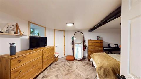 Guest Quarters
